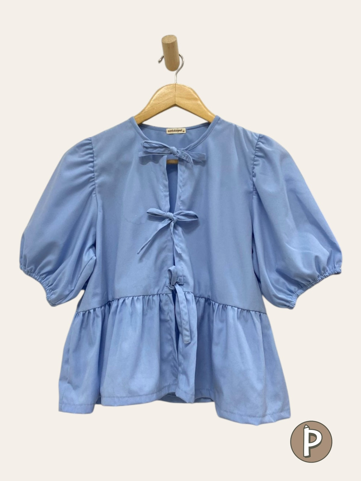 Pambahaymnl Ribbon Top