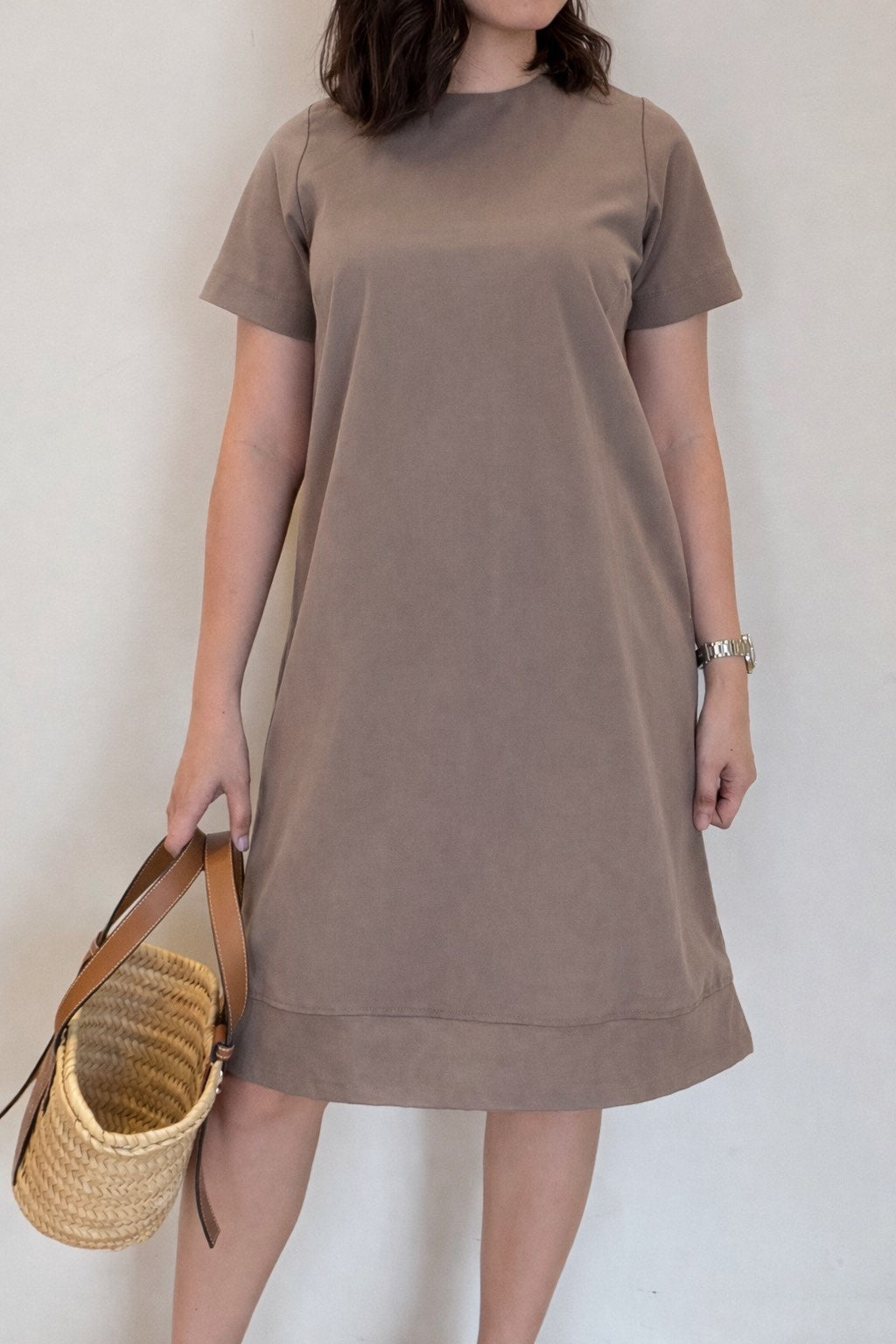 Pambahaymnl Linen Shift Dress