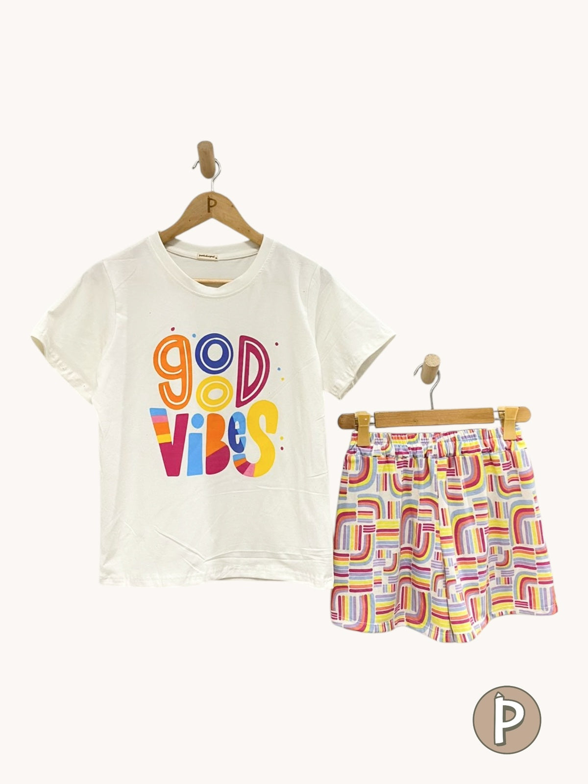Pambahaymnl Printed Lounge Set