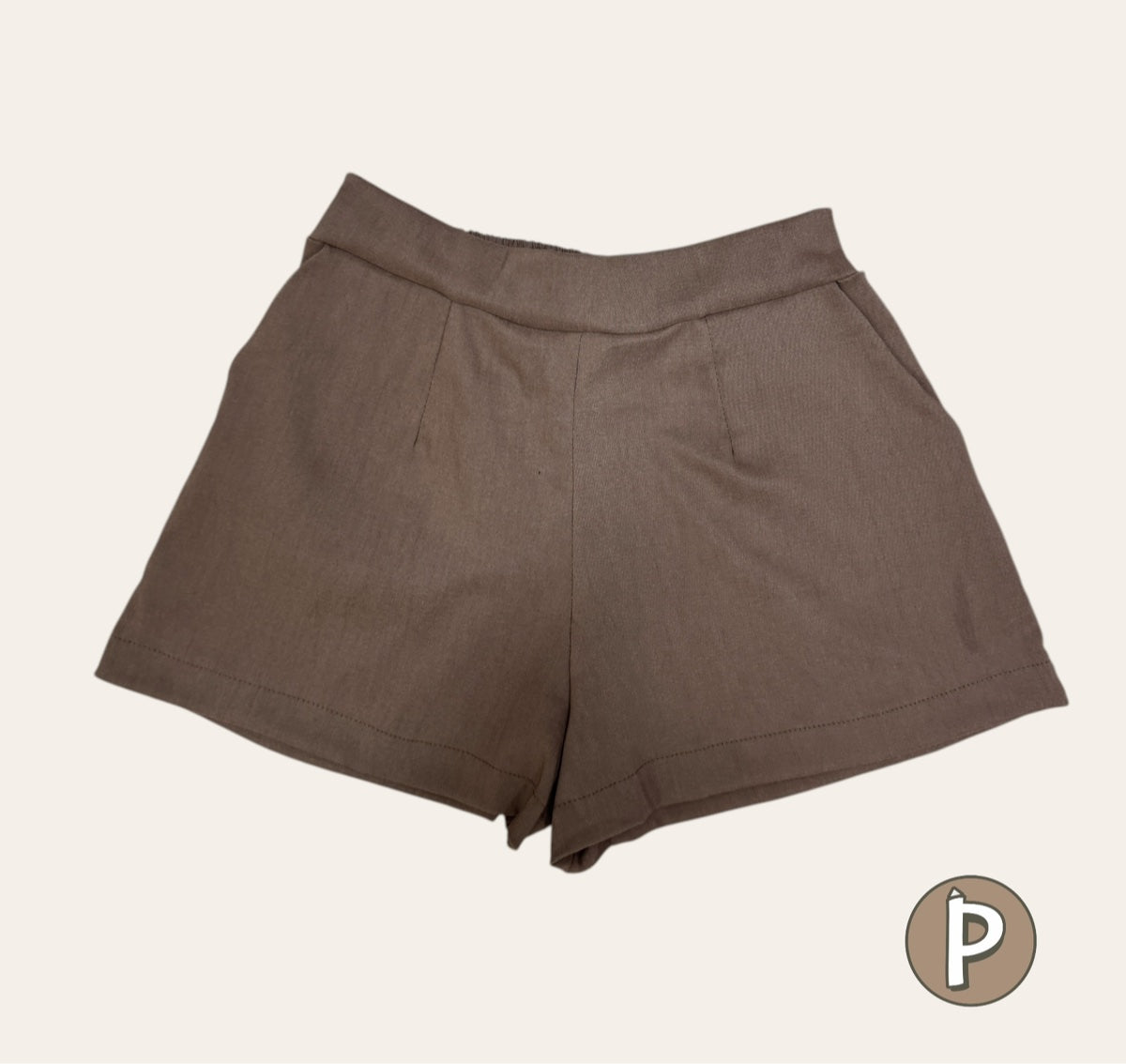 Pambahaymnl Tucked Woven Short