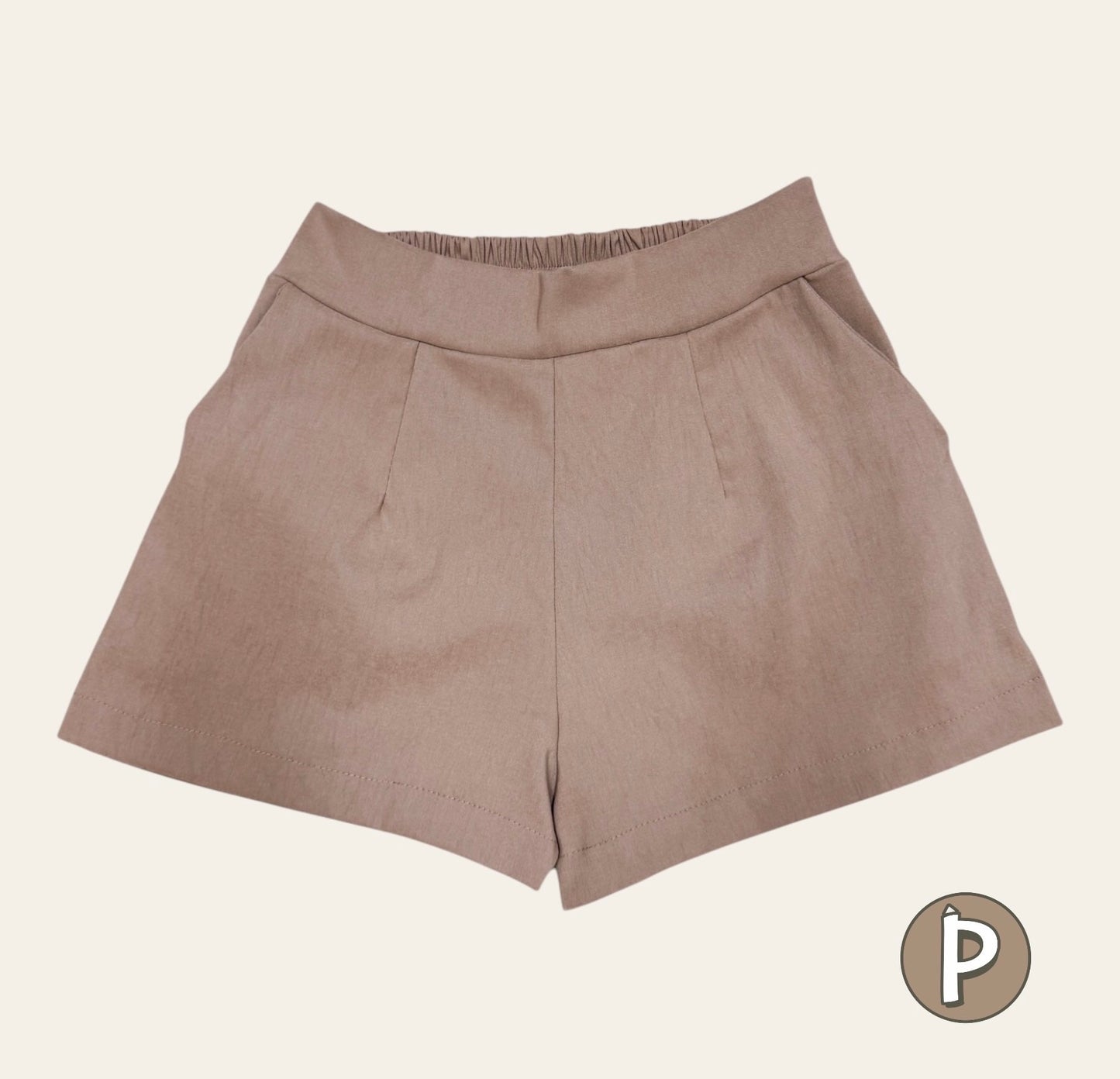 Pambahaymnl Tucked Woven Short
