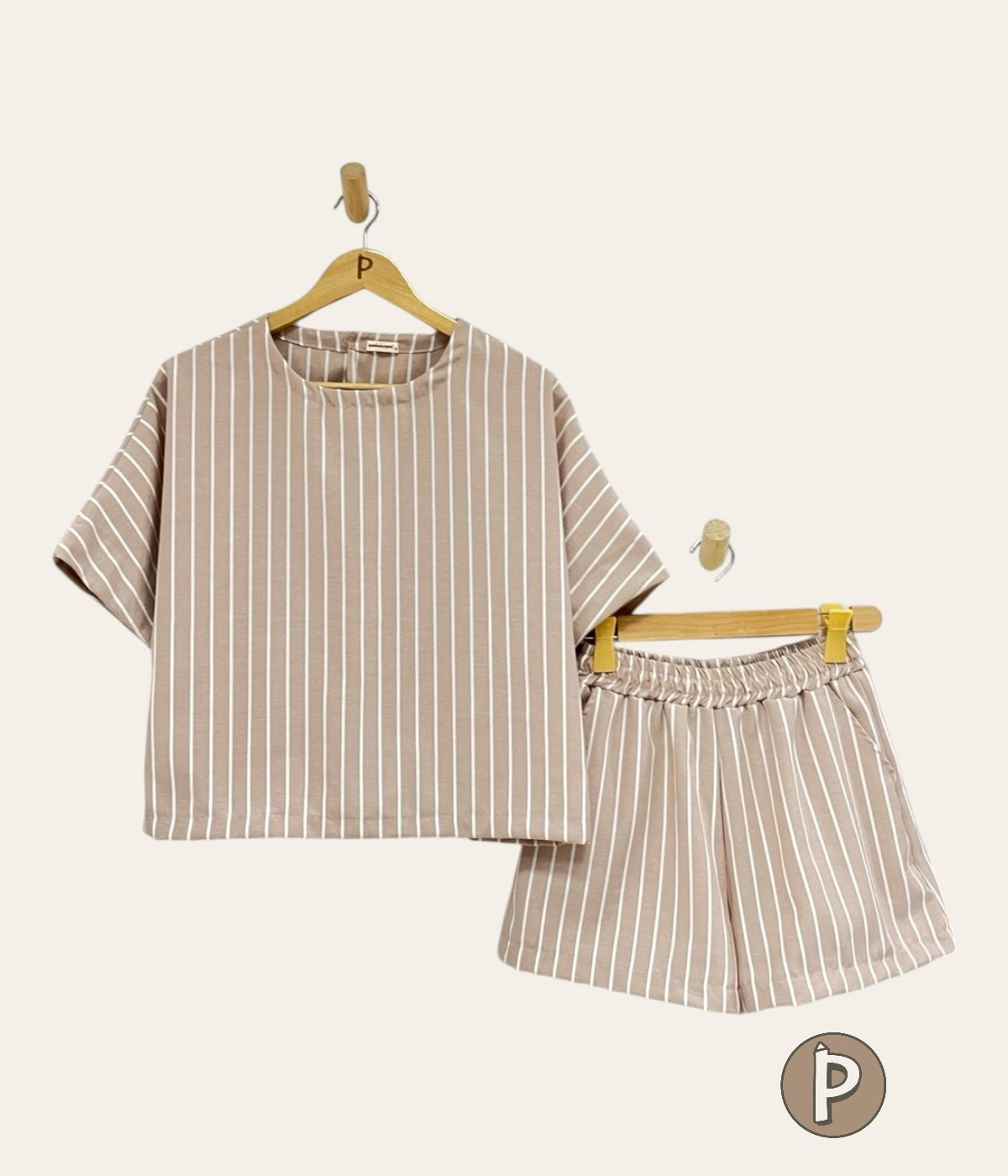 Pambahaymnl Batwing Stripes Set