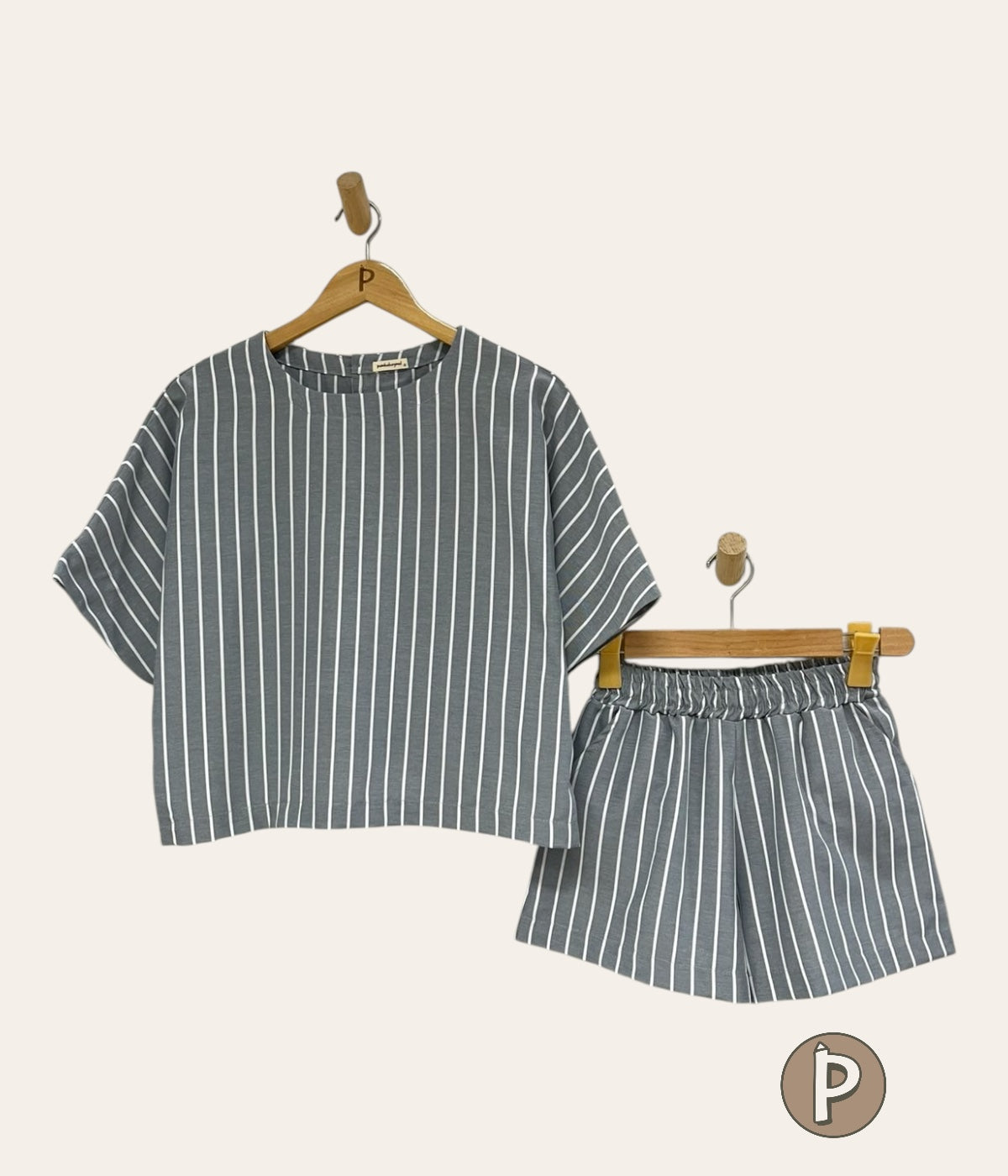 Pambahaymnl Batwing Stripes Set