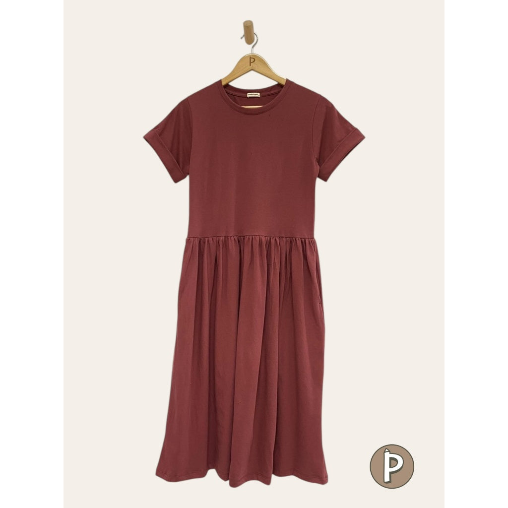 Pambahaymnl Shirred Midi Dress