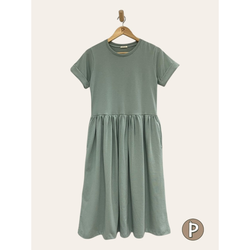 Pambahaymnl Shirred Midi Dress