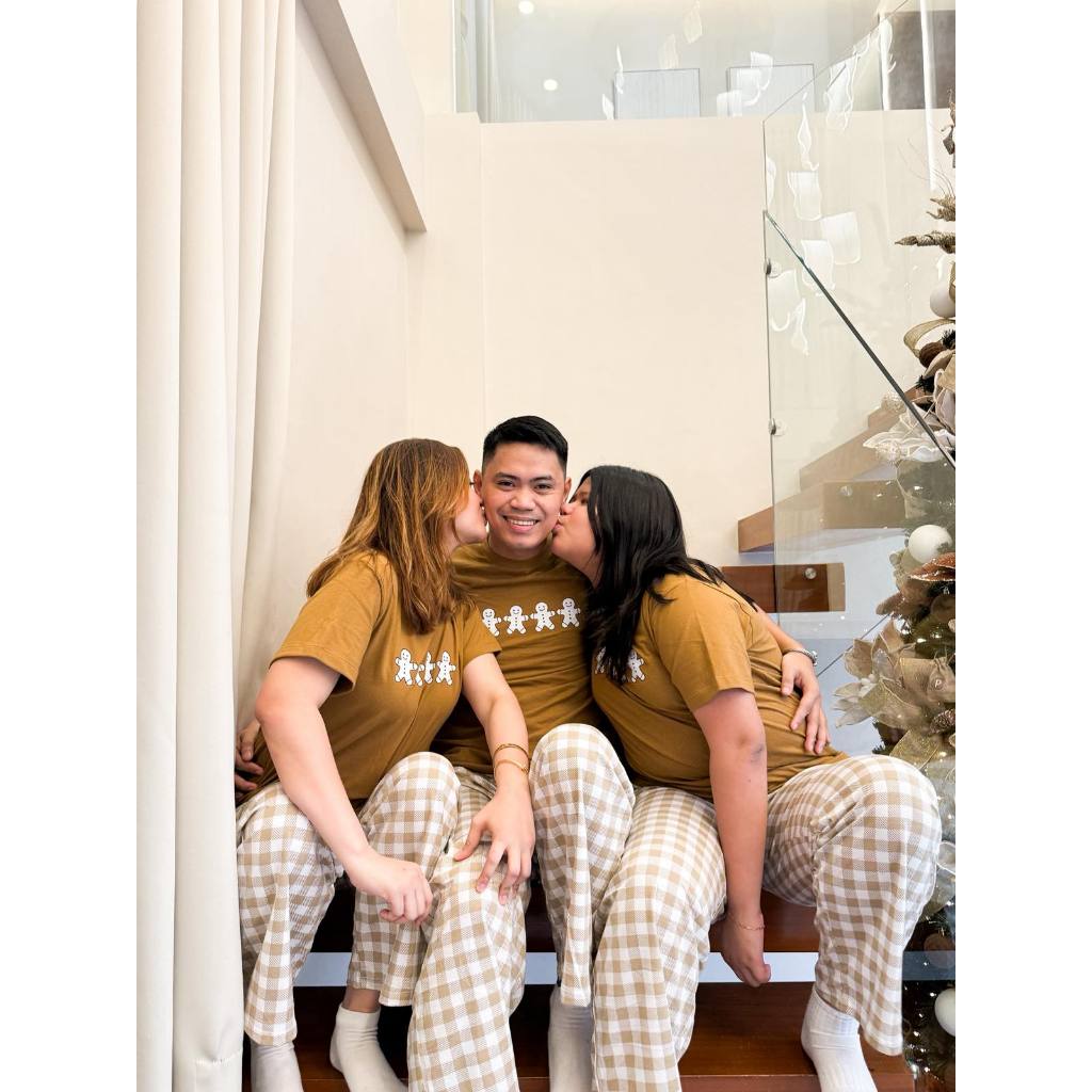 Pambahaymnl Christmas Family Pjs Set (UNISEX)