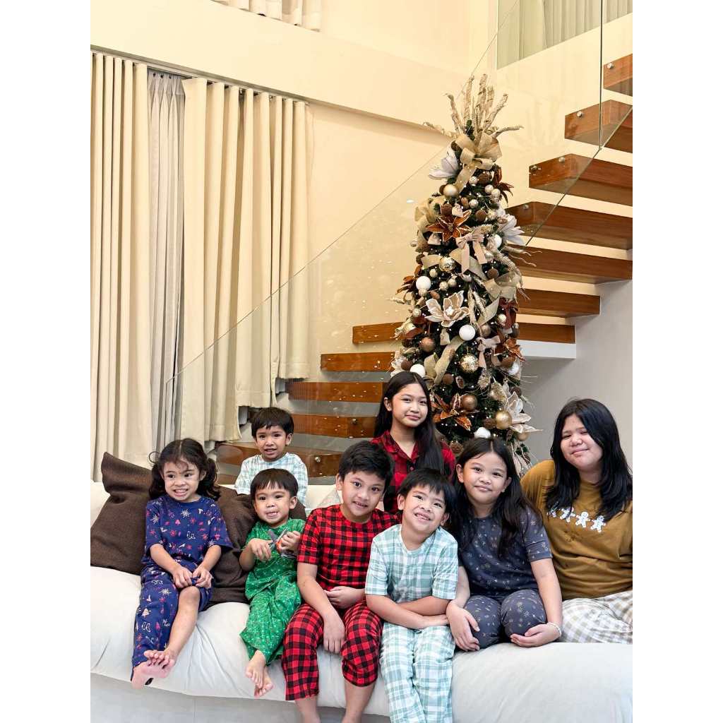 Pambahaymnl Christmas Family Pjs Set (UNISEX)