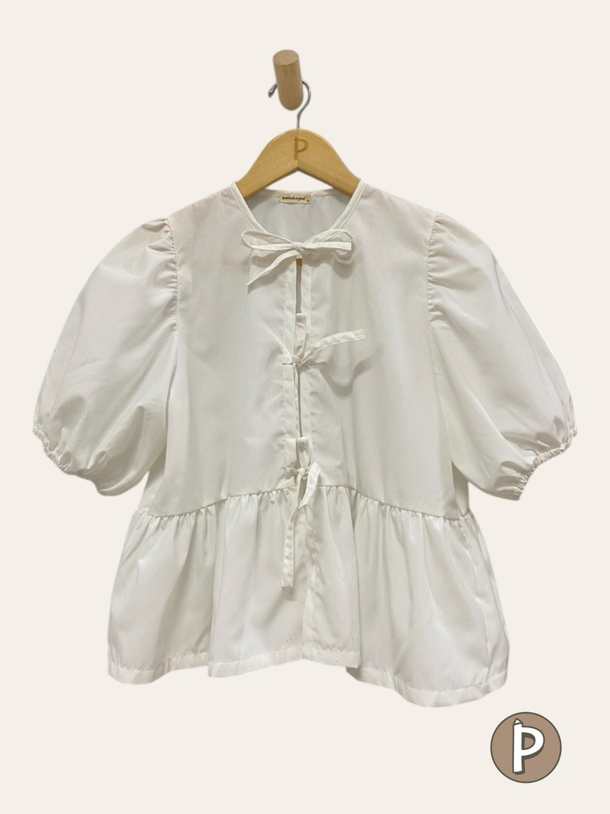 Pambahaymnl Ribbon Top