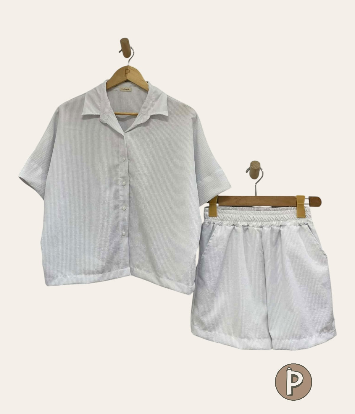 Pambahaymnl Batwing Buttoned Short Set