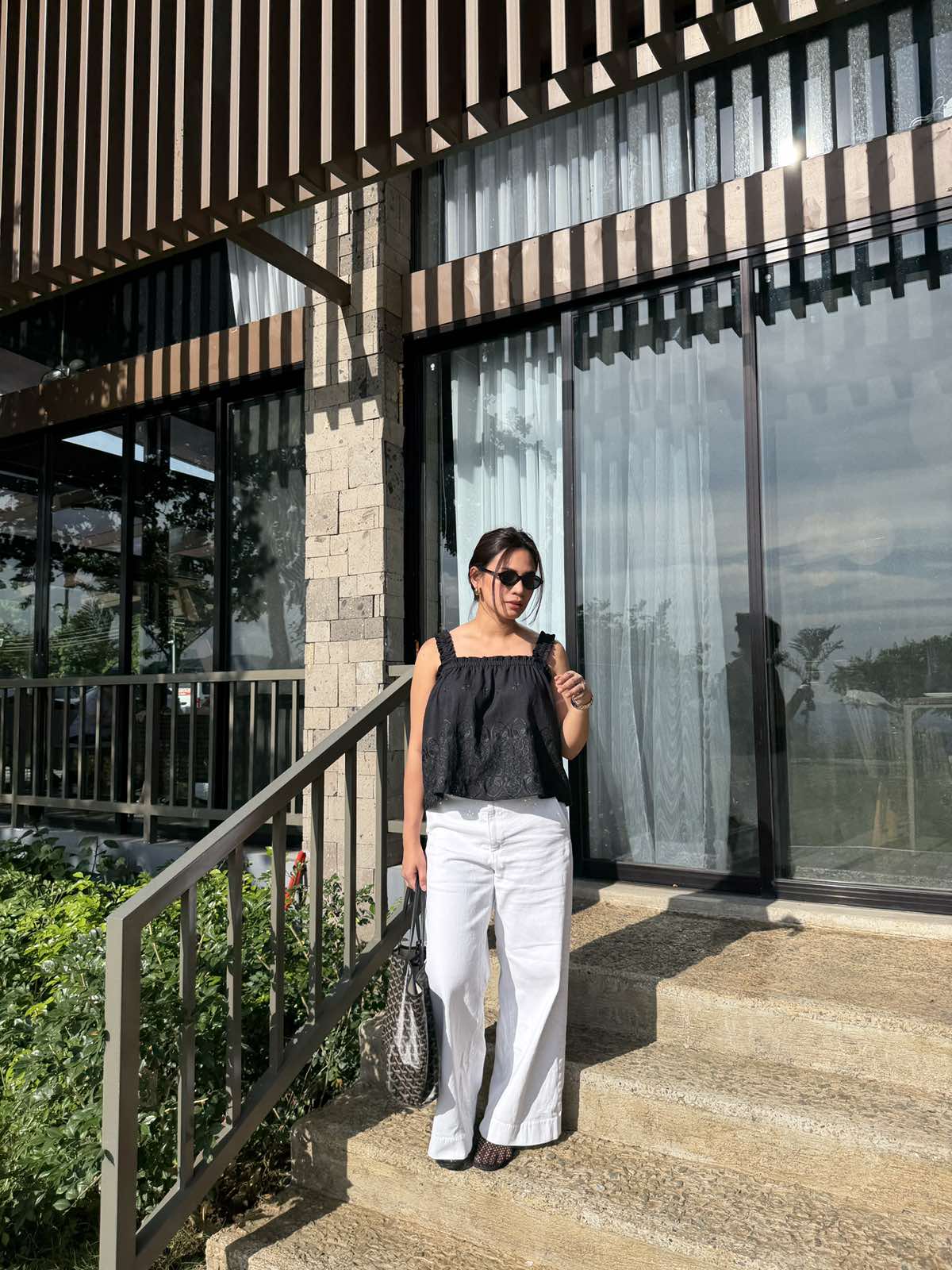 Pambahaymnl Eyelet Gathered Top