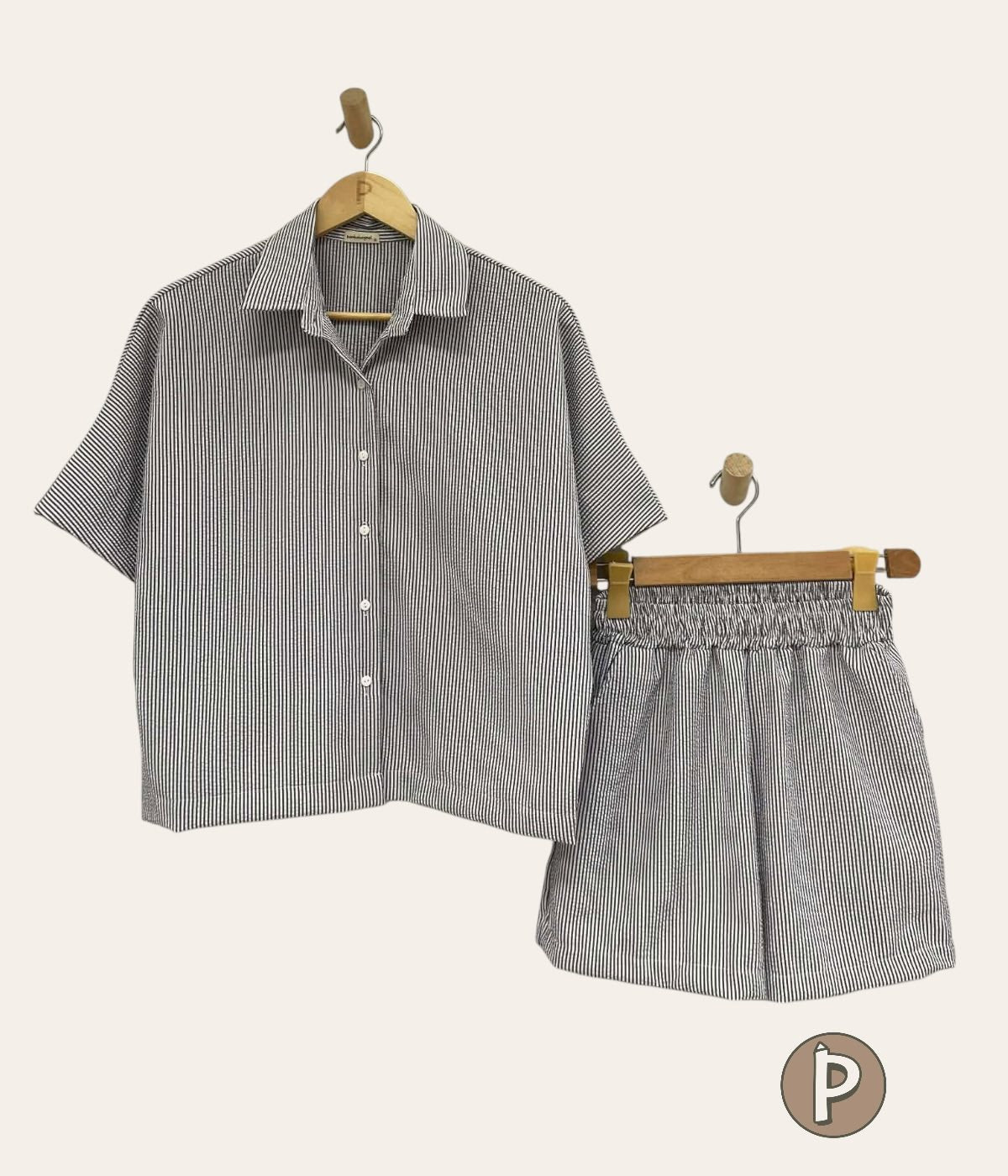 Pambahaymnl Batwing Buttoned Short Set