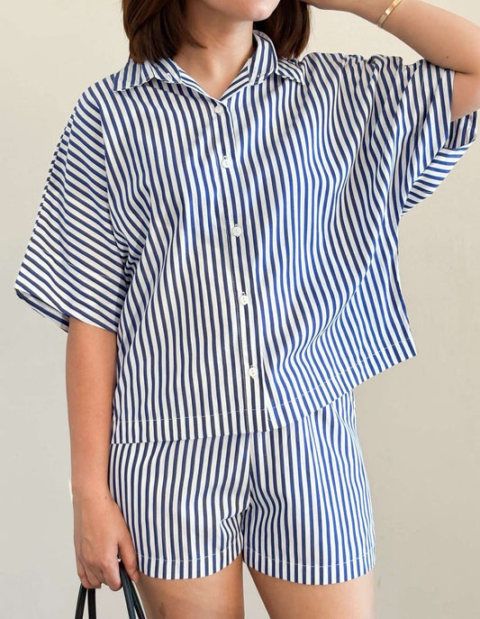 Pambahaymnl Batwing Buttoned Set