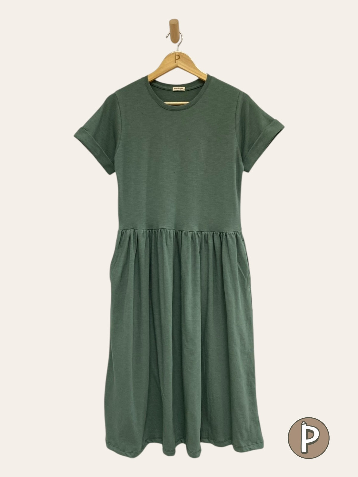 Pambahaymnl Shirred Midi Dress