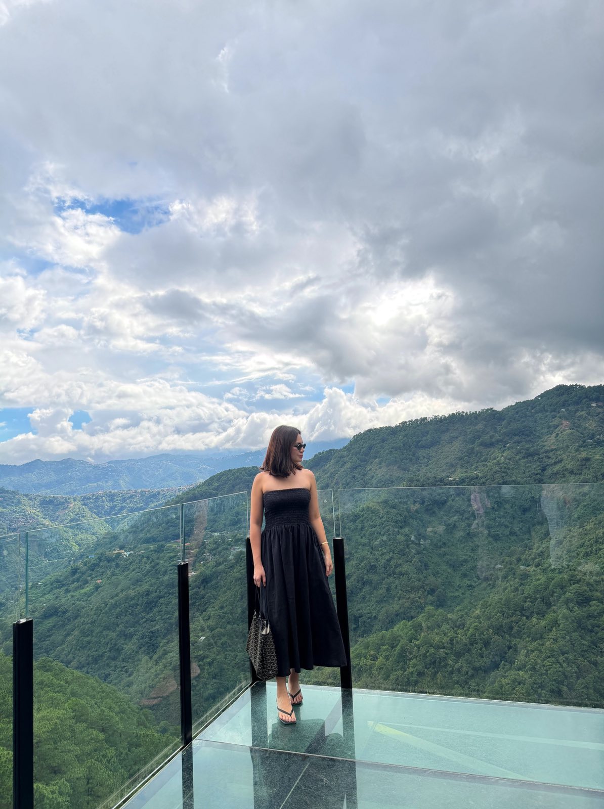 Pambahaymnl Smocked Linen Midi Dress