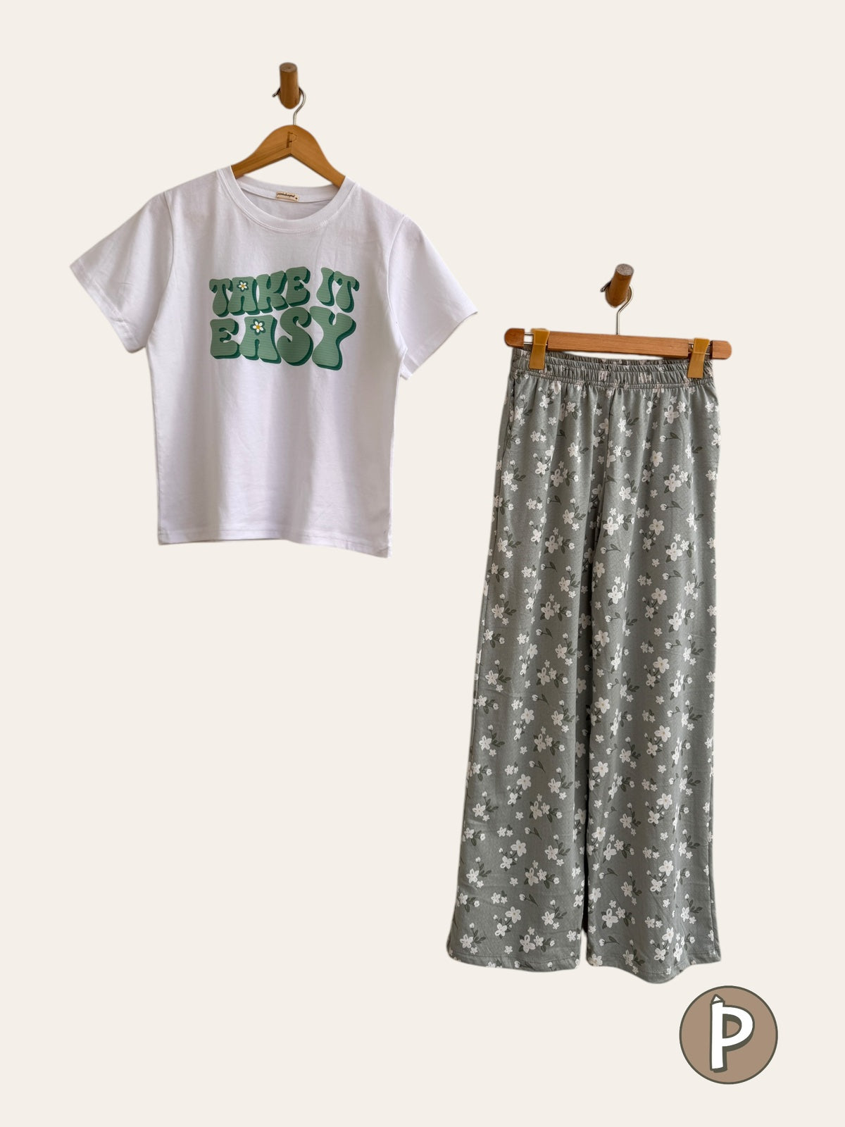 Pambahaymnl Printed Lounge Set