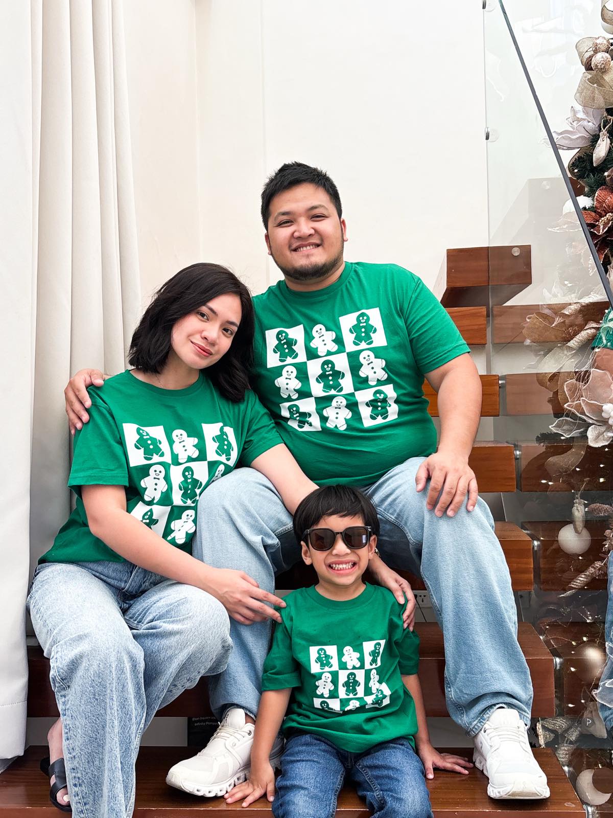 Pambahaymnl Kids Graphic Holiday Tee