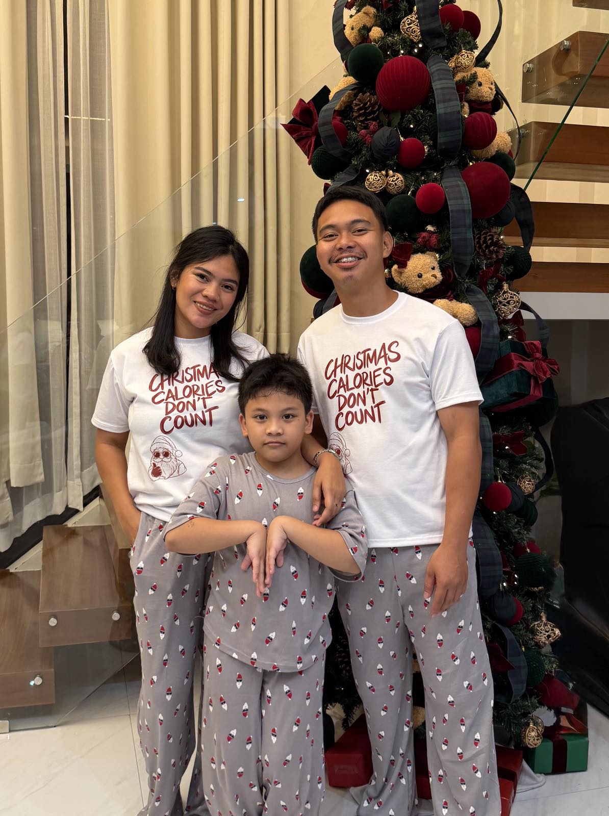 Pambahaymnl Christmas Pjs Lounge Set