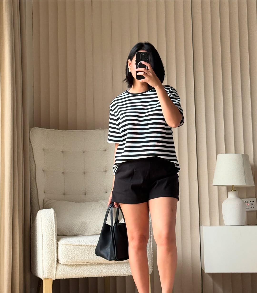 Pambahaymnl Tucked Woven Short