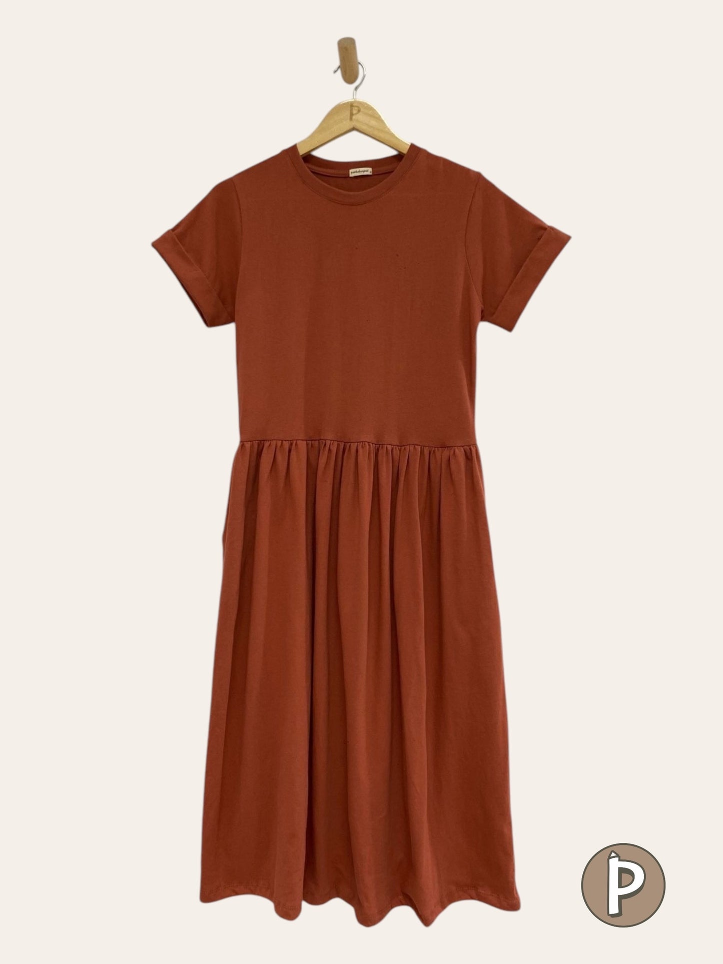 Pambahaymnl Shirred Midi Dress