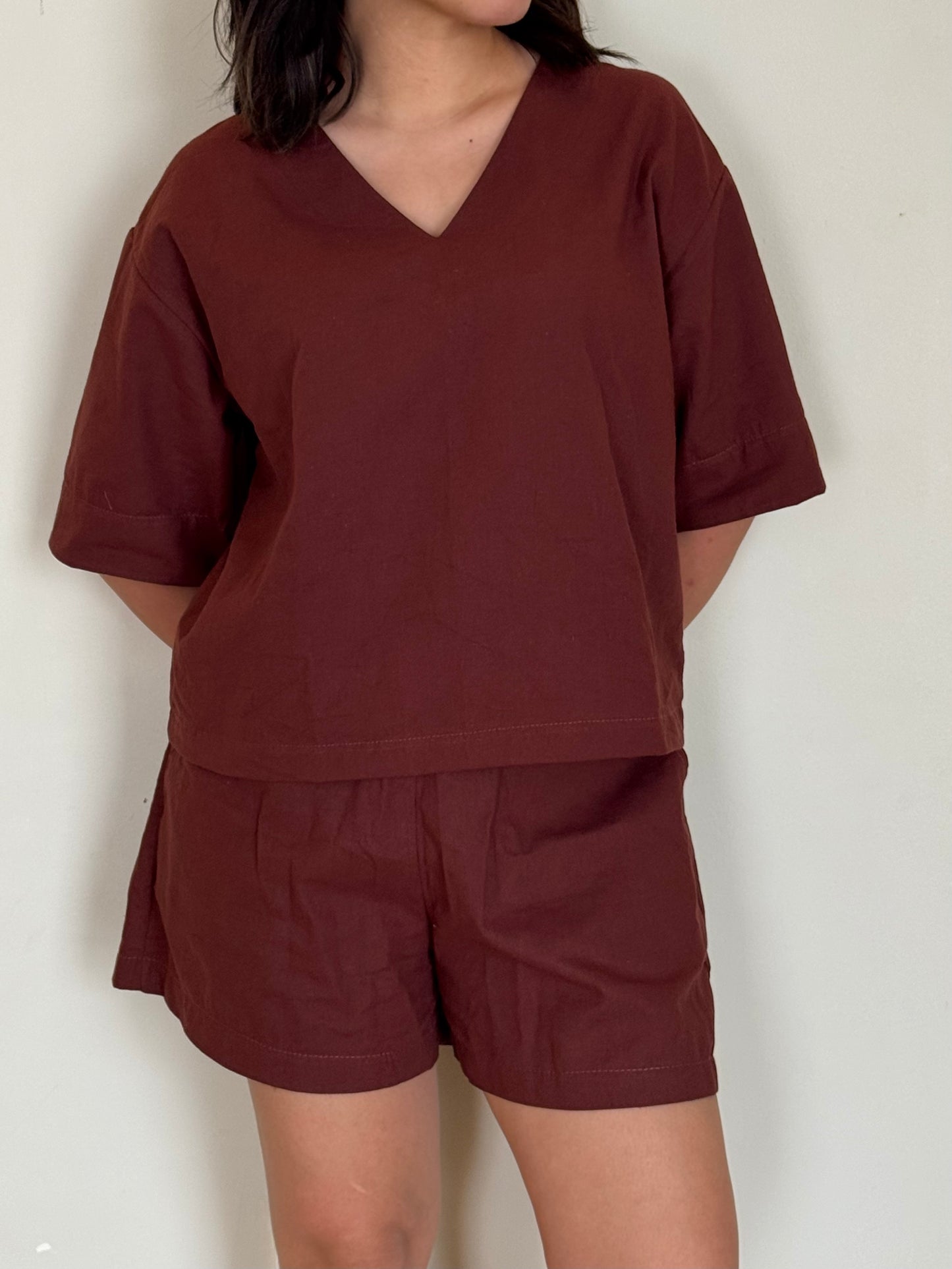 Pambahaymnl Vneck Linen Short Set