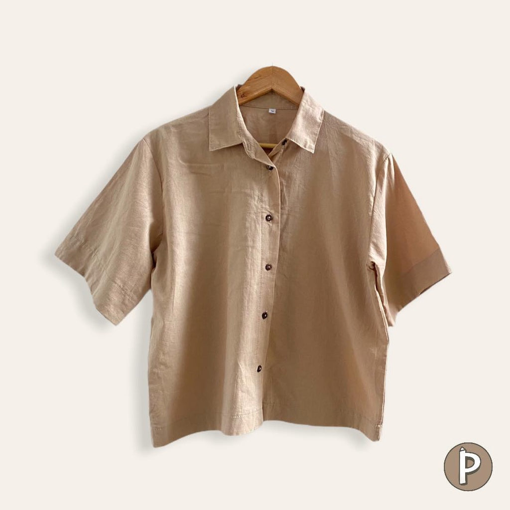 Pambahaymnl Buttoned Linen Top
