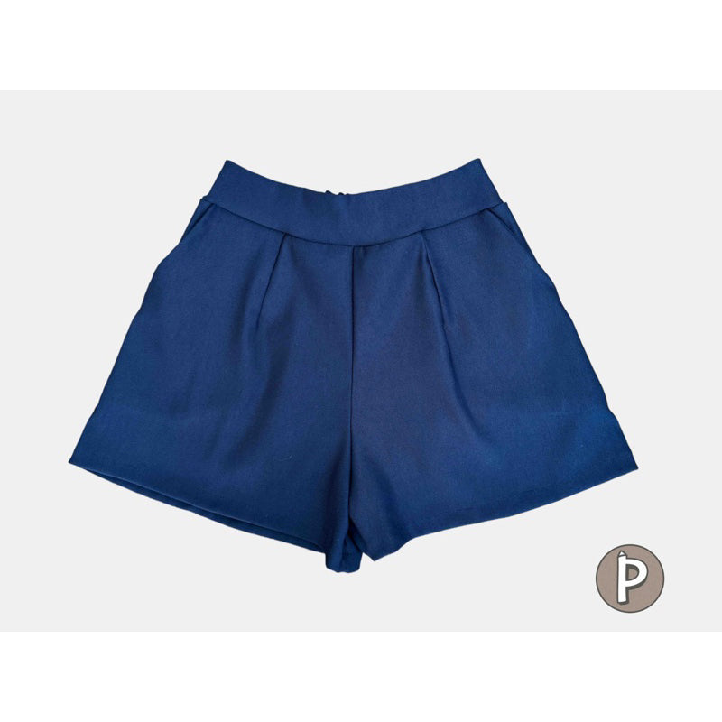 Pambahaymnl Tucked Woven Short