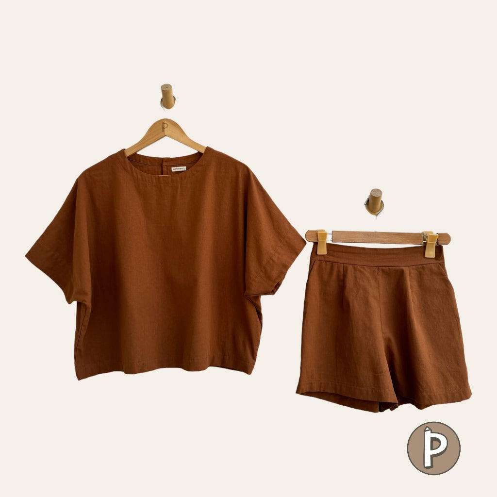 Pambahaymnl Batwing Shorts Set