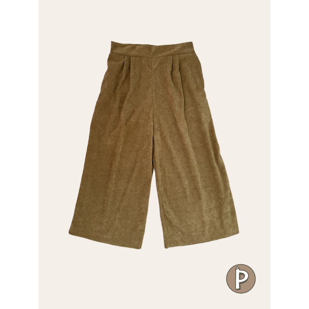 Pambahaymnl Front Darted Corduroy Culottes