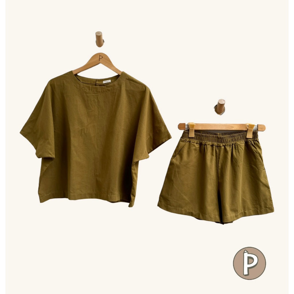 Pambahaymnl Batwing Shorts Set