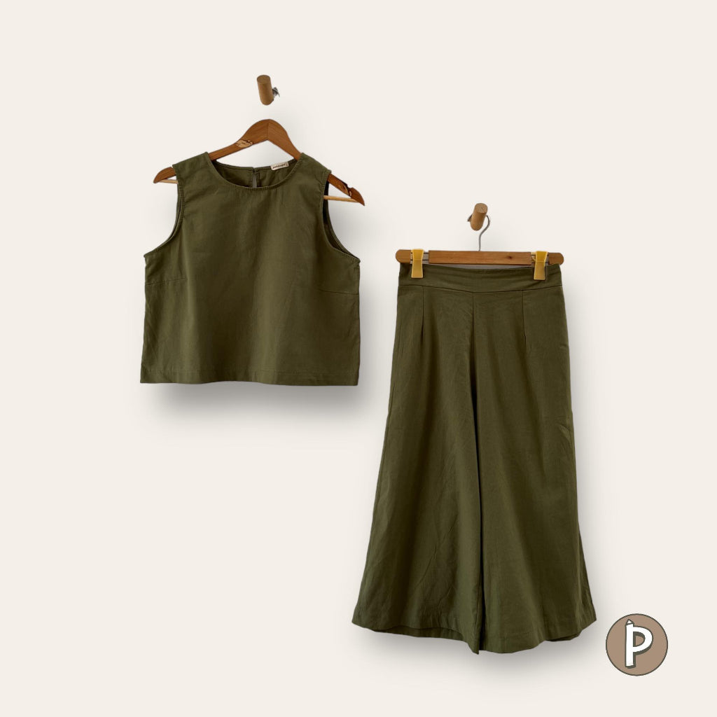 Pambahaymnl Sleeveless Culottes Linen Set