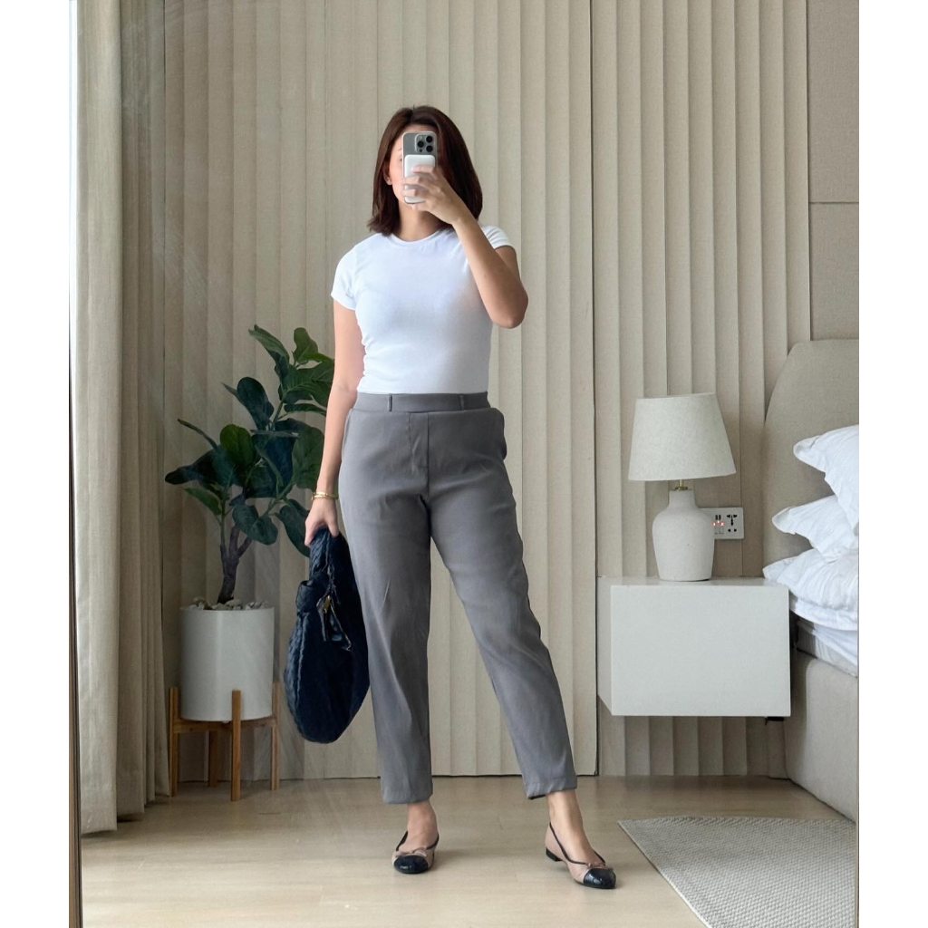 Pambahaymnl Peg Leg Tailored Pants