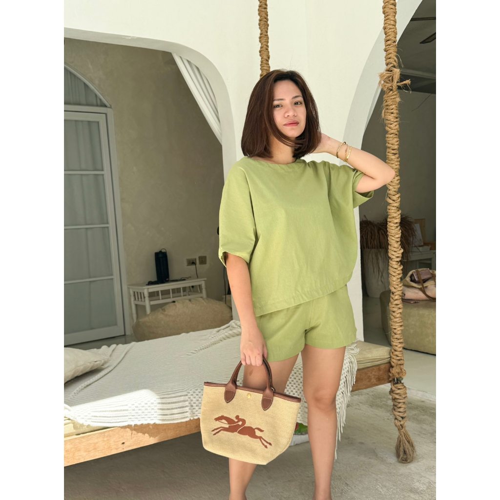 Pambahaymnl Batwing Shorts Set