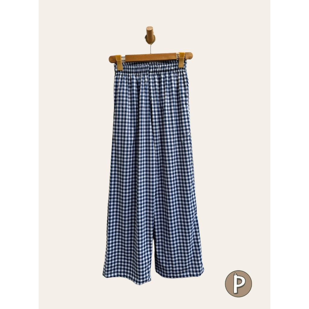 Pambahaymnl Gingham Pants