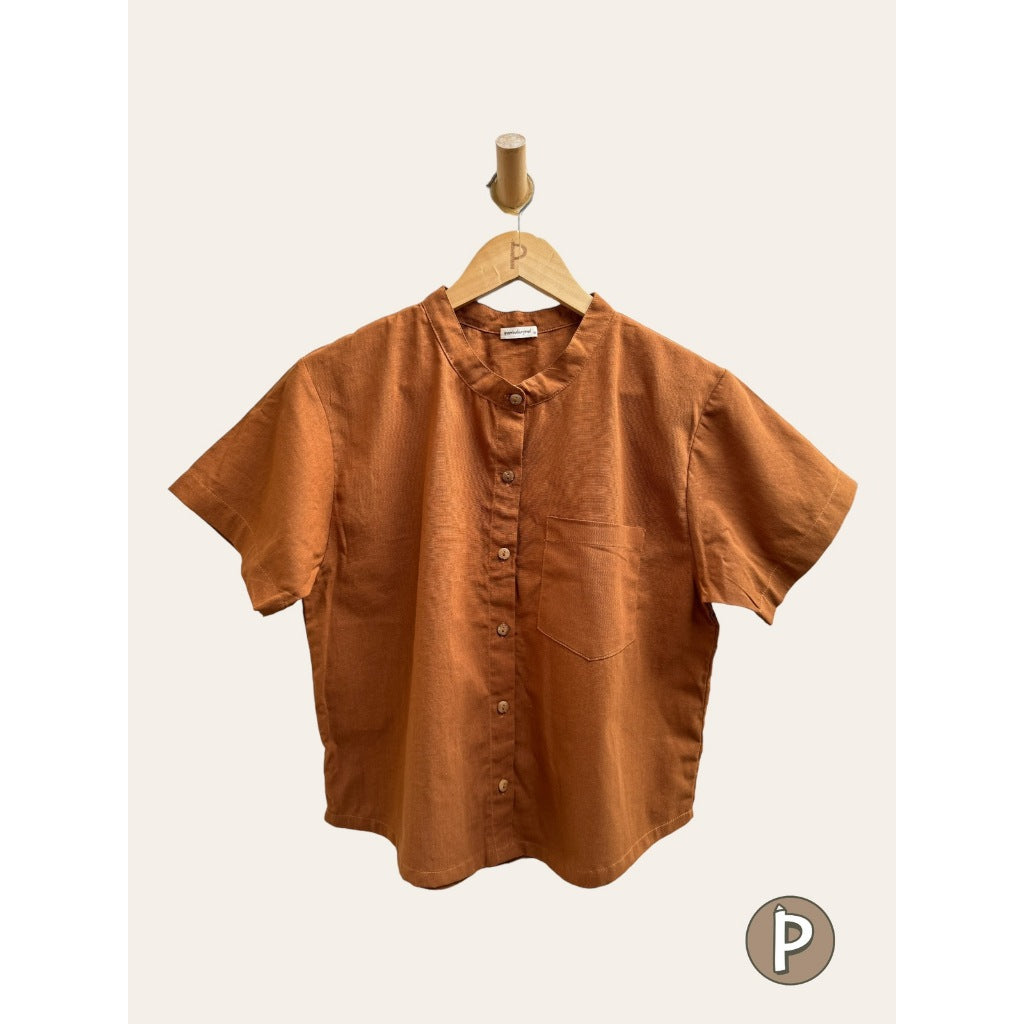 Pambahaymnl Chinese Collared Linen Top