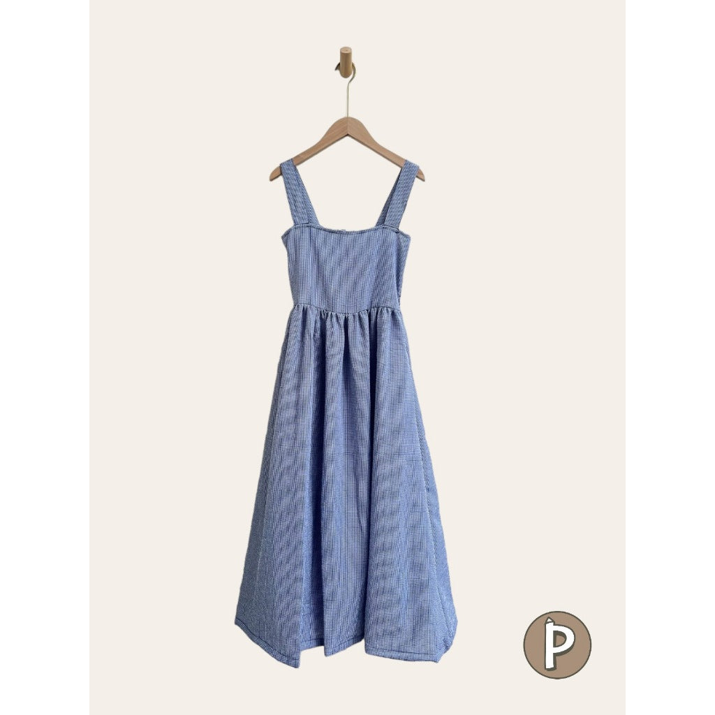 Pambahaymnl Gingham Smocked Dress