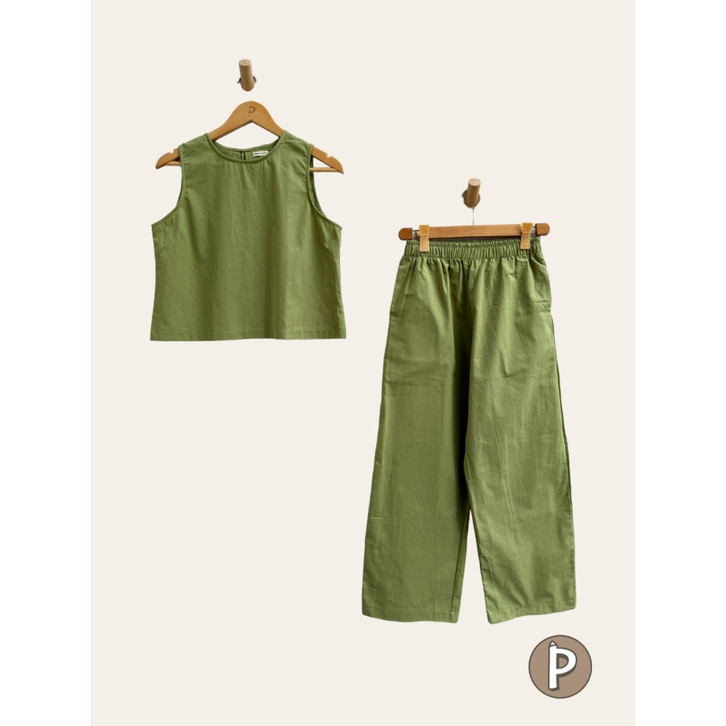 Pambahaymnl Linen Pants Set