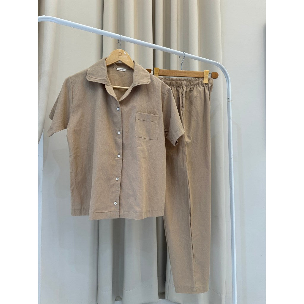 Pambahaymnl Buttoned Linen Pants Set