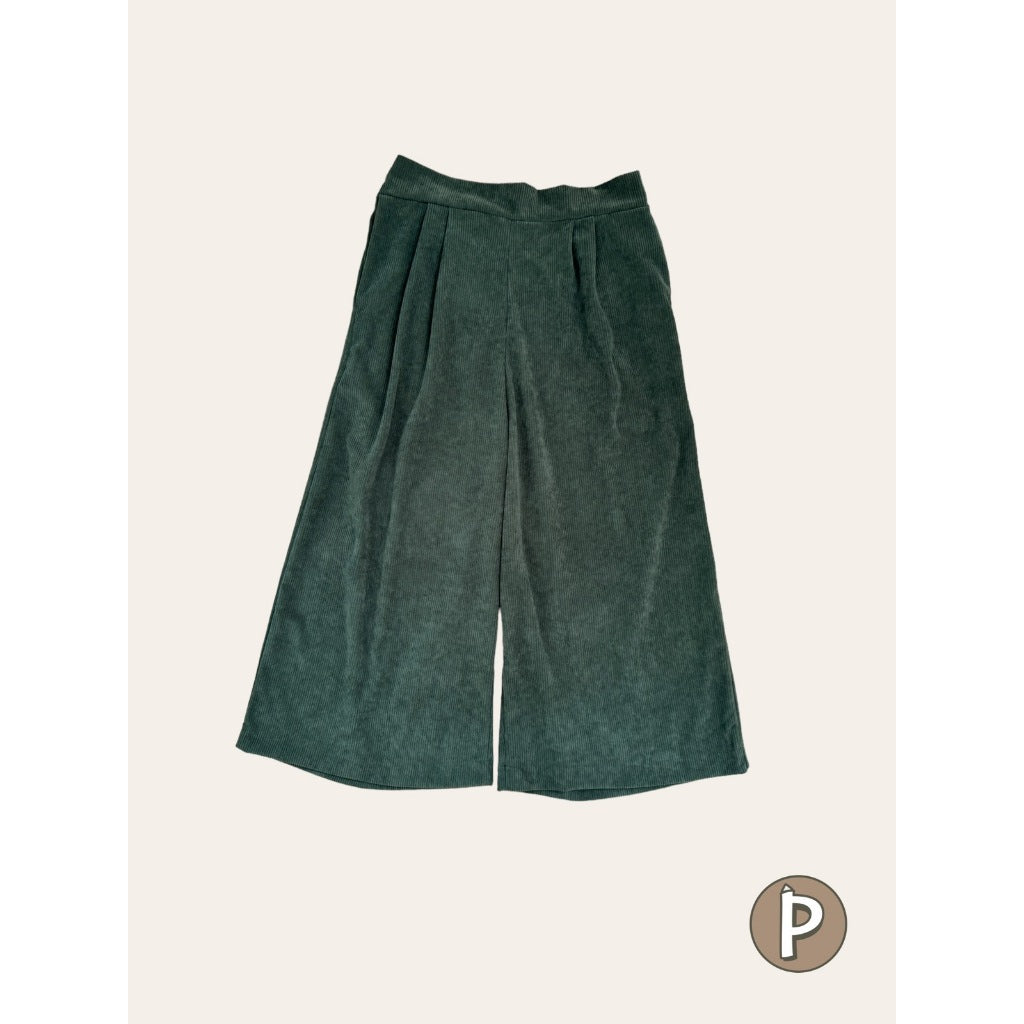 Pambahaymnl Front Darted Corduroy Culottes