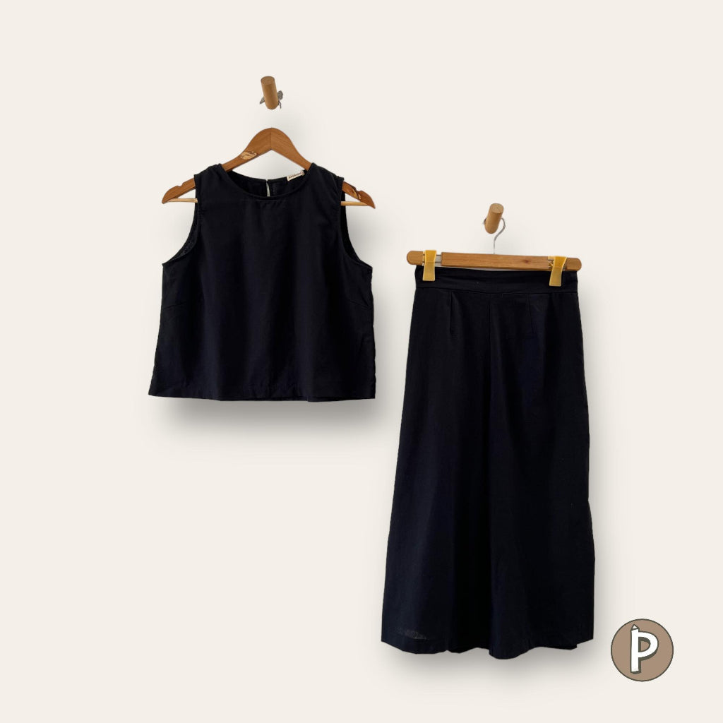 Pambahaymnl Sleeveless Culottes Linen Set