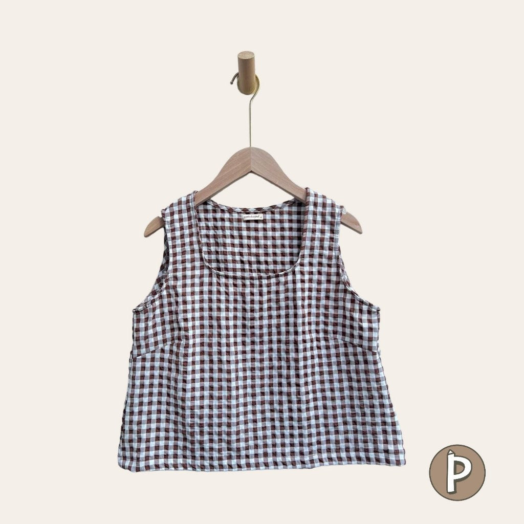 Pambahaymnl Gingham Square Neck Top