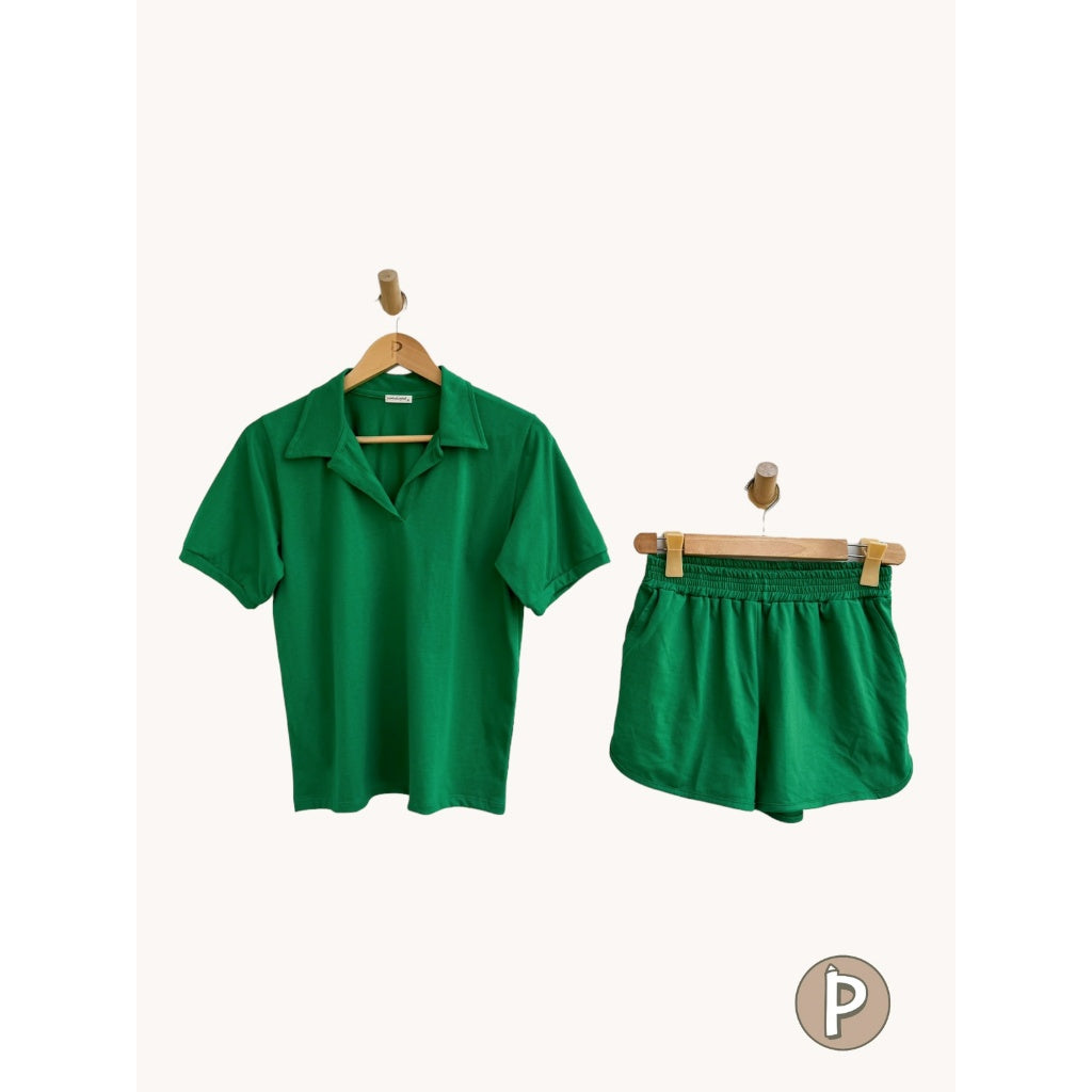 Pambahaymnl Sleek & Sporty Lounge Set