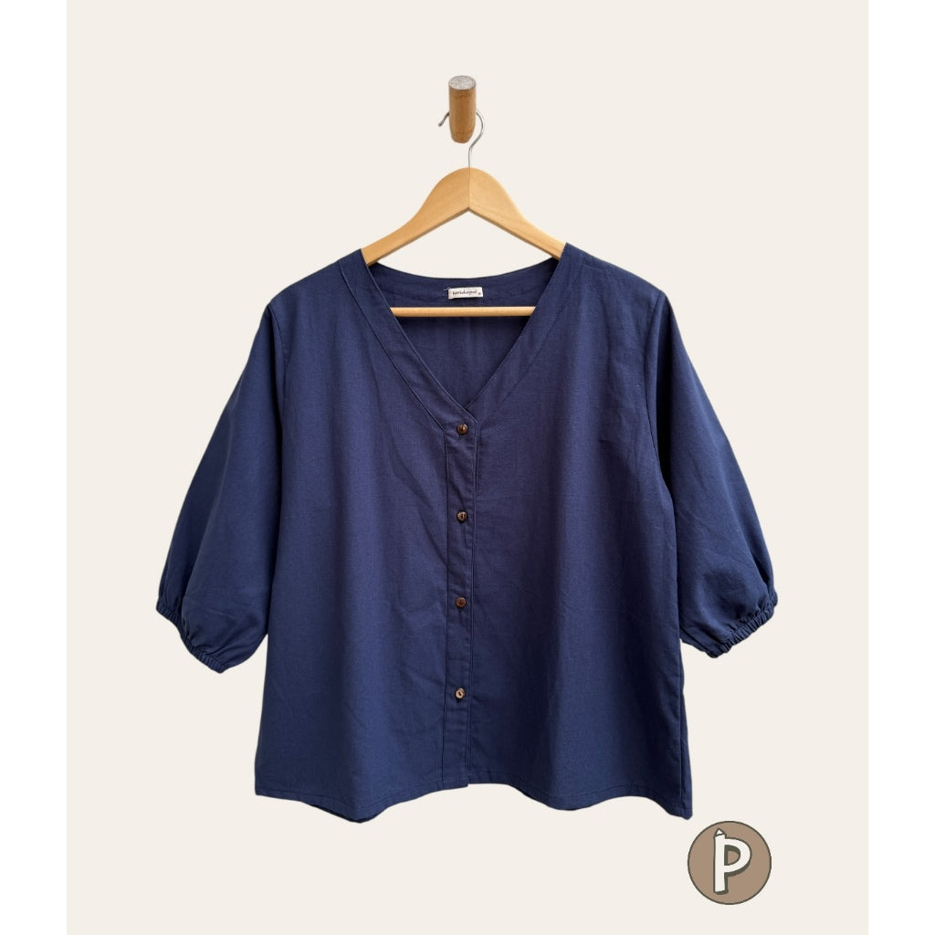 Pambahaymnl V-neck Button Volume Sleeve Blouse
