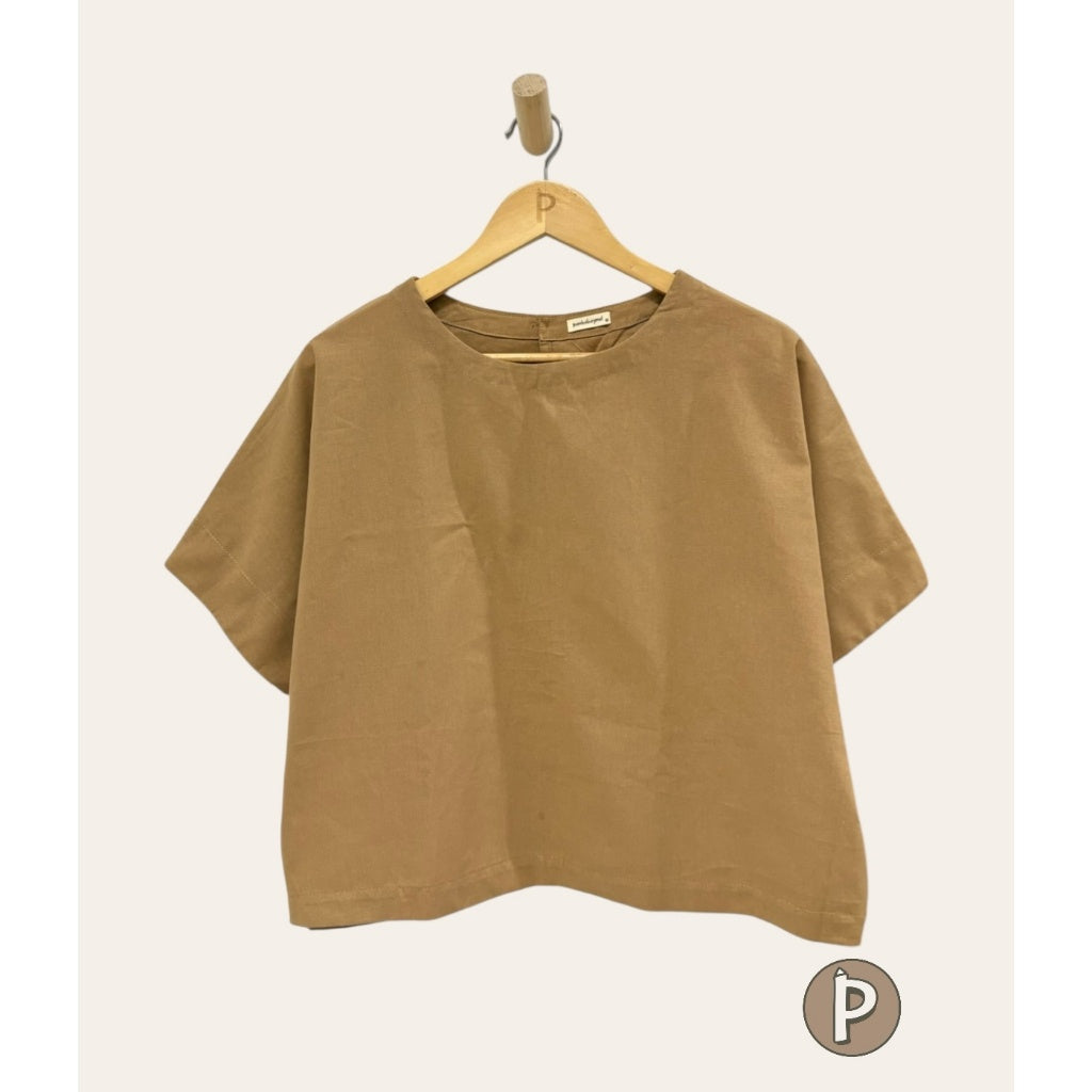 Pambahaymnl Batwing Linen Top