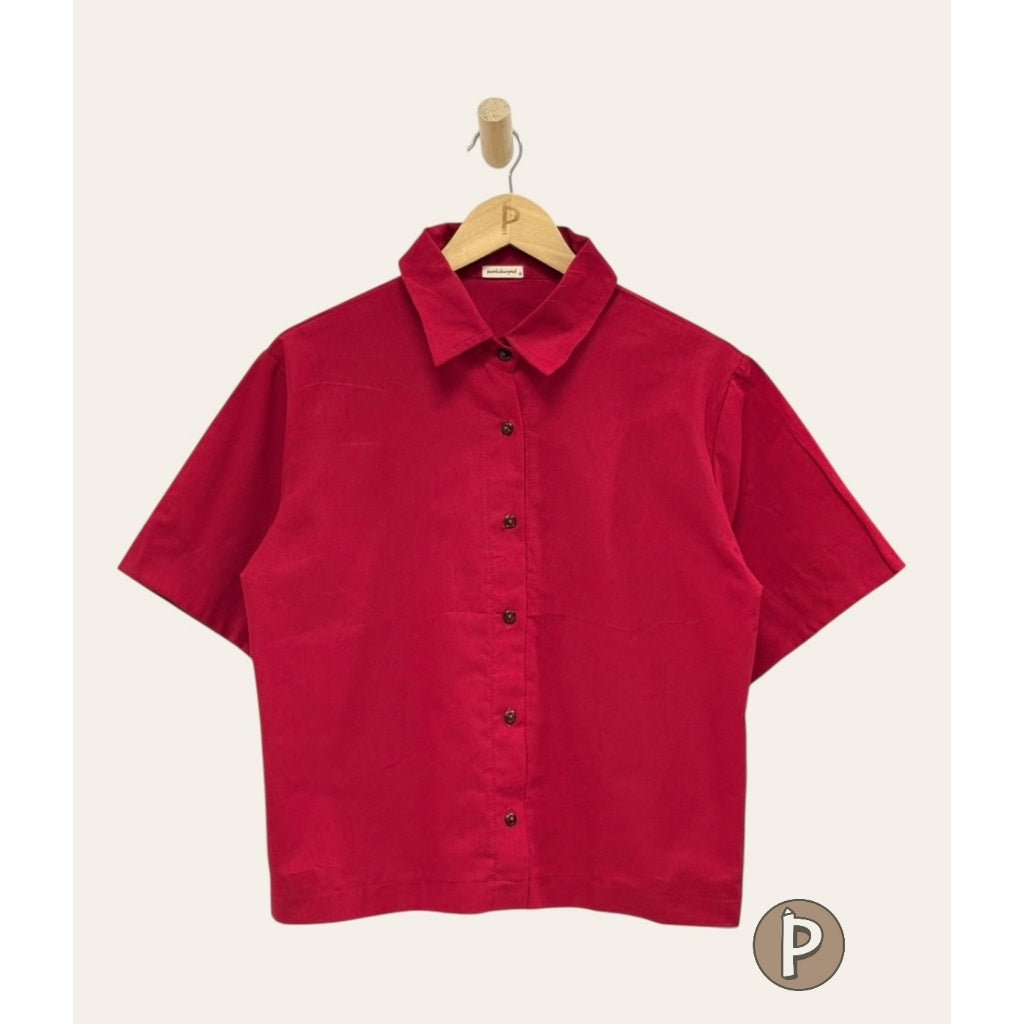 Pambahaymnl Buttoned Linen Top