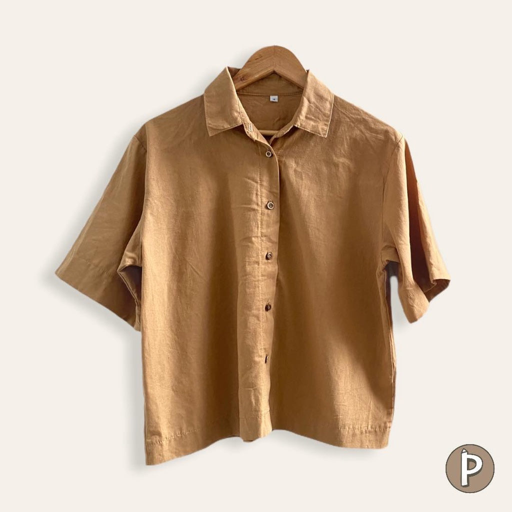 Pambahaymnl Buttoned Linen Top