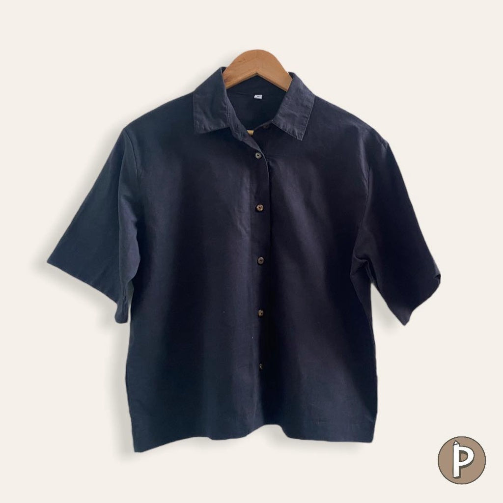 Pambahaymnl Buttoned Linen Top
