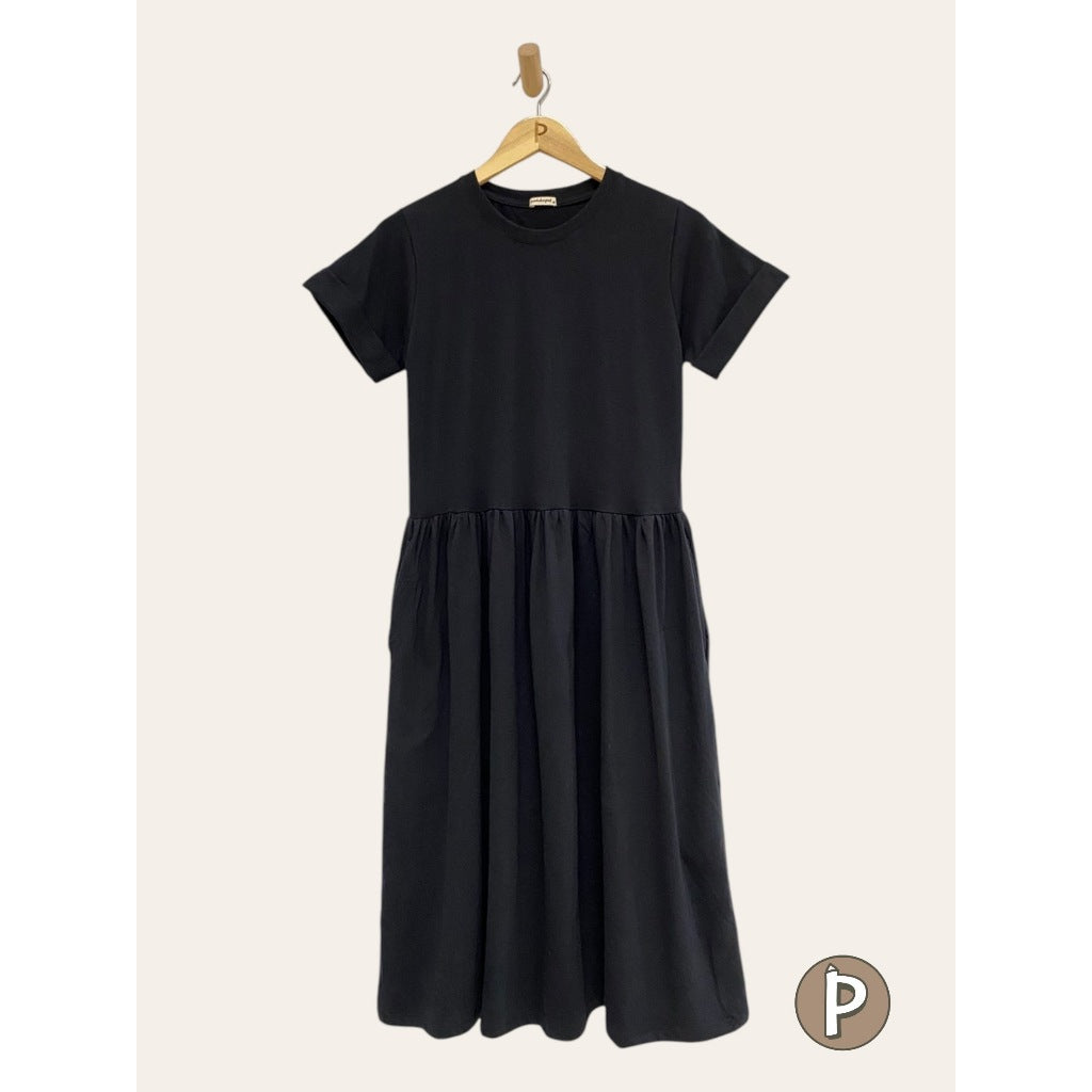 Pambahaymnl Shirred Midi Dress