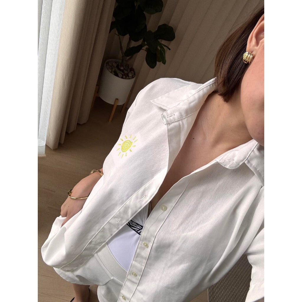 Pambahaymnl Aloha Oversized Buttoned Top