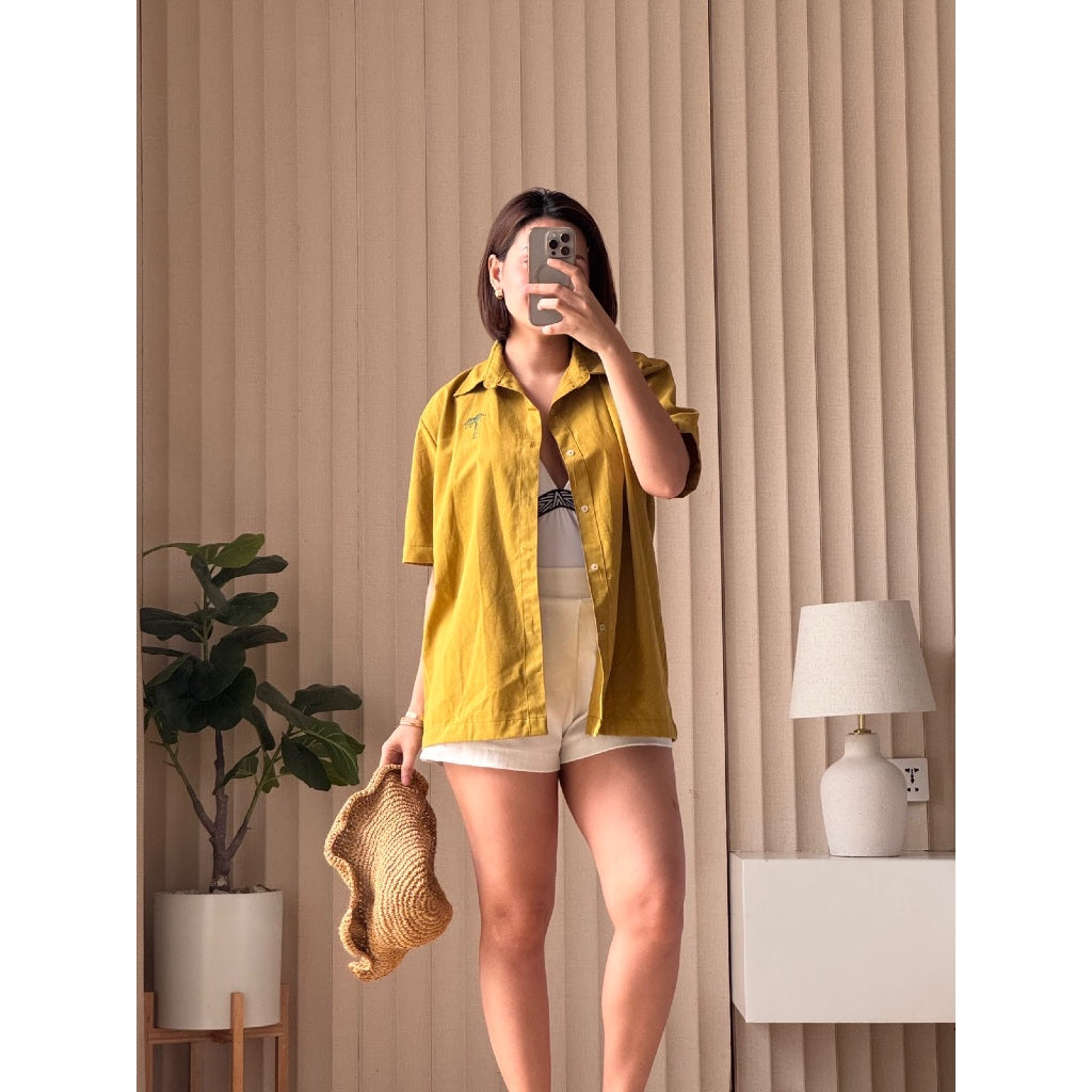 Pambahaymnl Aloha Oversized Buttoned Top