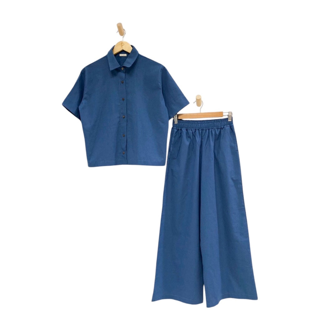 Pambahaymnl Buttoned Linen Pants Set